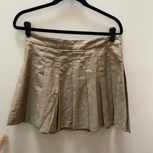 Aritzia Sunday Best Pleated Mini Skirt